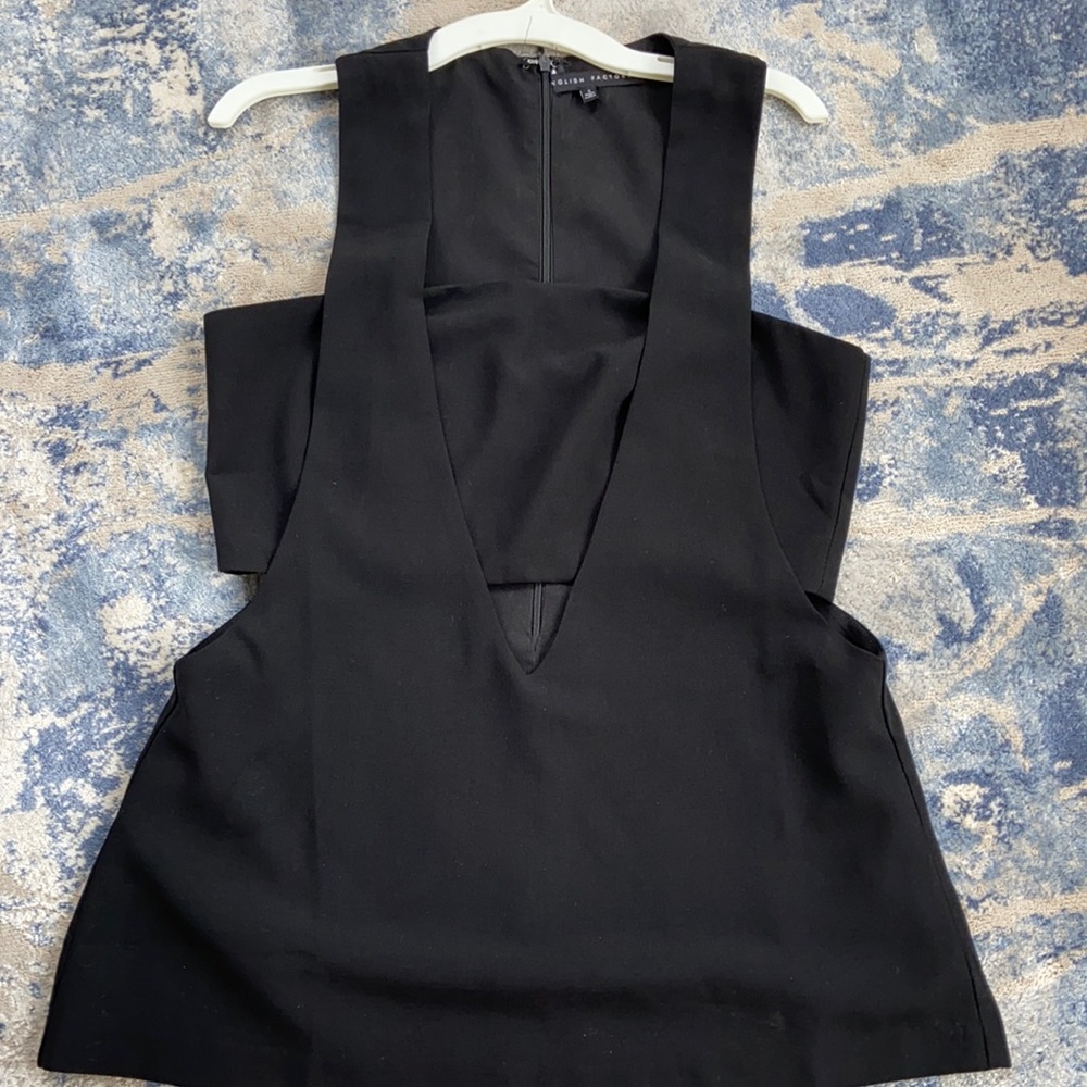ENGLISH FACTORY BLACK CUT OUT TOP